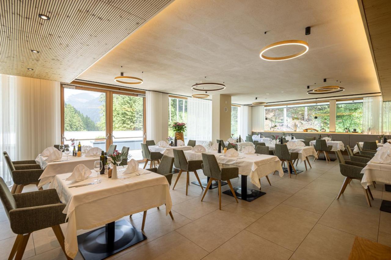 Hotel Restaurant Waldheim Martello Esterno foto