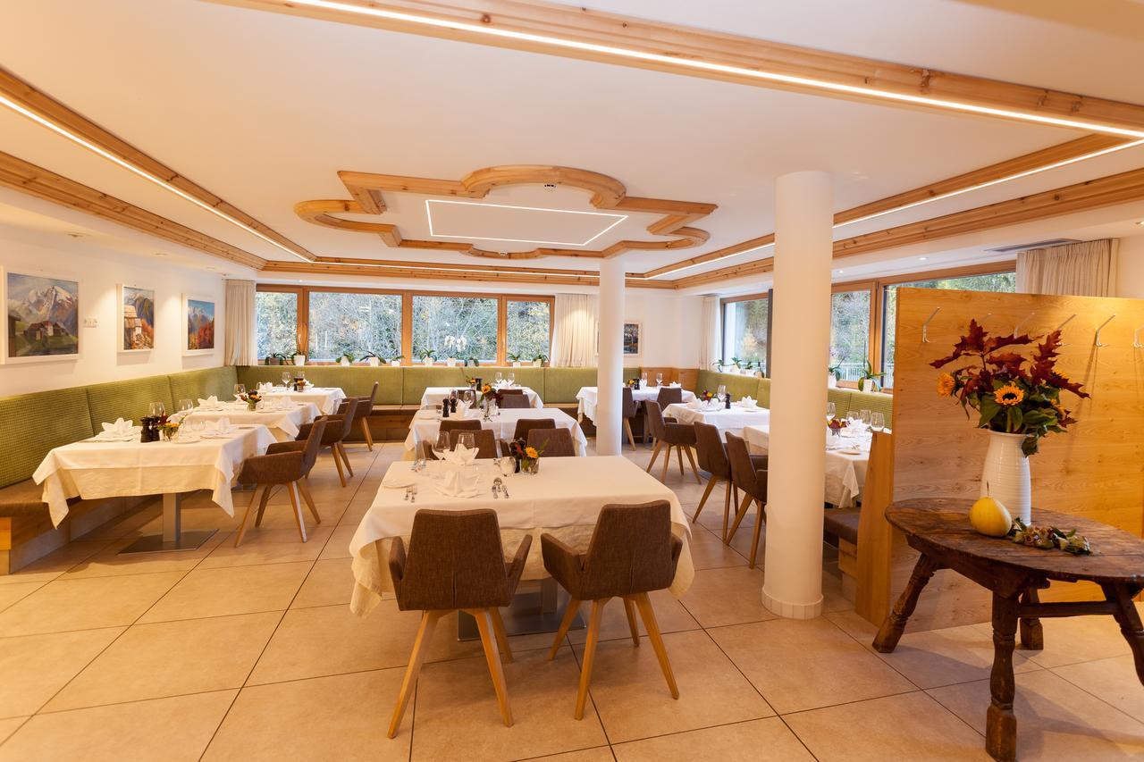 Hotel Restaurant Waldheim Martello Esterno foto